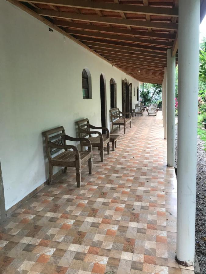 Suites Proximo Ao Rio Jaguareguava Em Bertioga Exterior foto