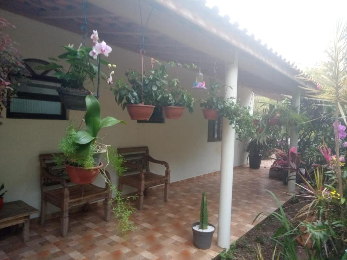 Suites Proximo Ao Rio Jaguareguava Em Bertioga Exterior foto